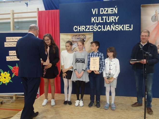VI Dzień Kultury Chrześcijańskiej w SP w Białobieli [28.04.2018] - zdjęcie #26 - eOstroleka.pl