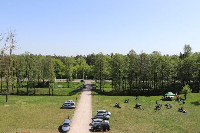 Pomnik mauzoleum Bitwy pod Ostrołęką [26.05.2018] - zdjęcie #11 - eOstroleka.pl
