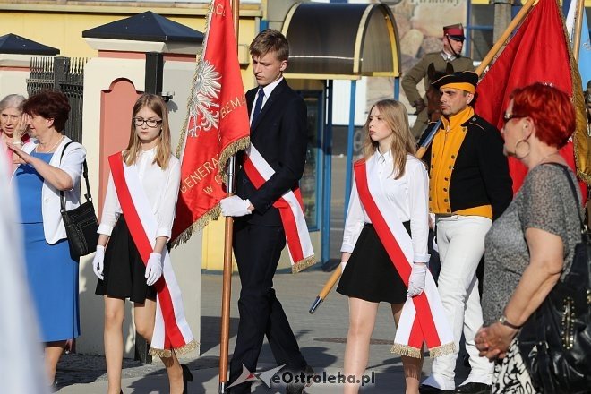 Miejskie obchody Święta Konstytucji 3 maja [03.05.2018] - zdjęcie #25 - eOstroleka.pl