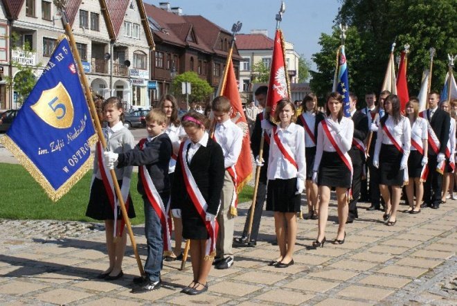 Uroczysta Sesja Rady Miasta (12.05.2010) - zdjęcie #53 - eOstroleka.pl