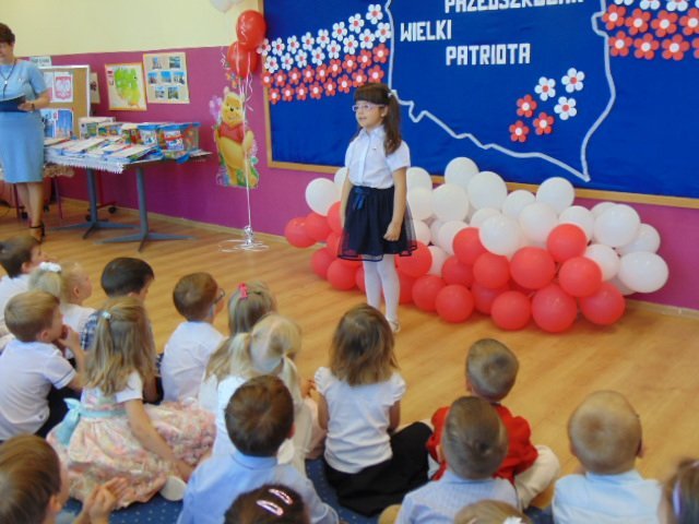 „Mały przedszkolak – wielki patriota” [10.05.2018] - zdjęcie #19 - eOstroleka.pl
