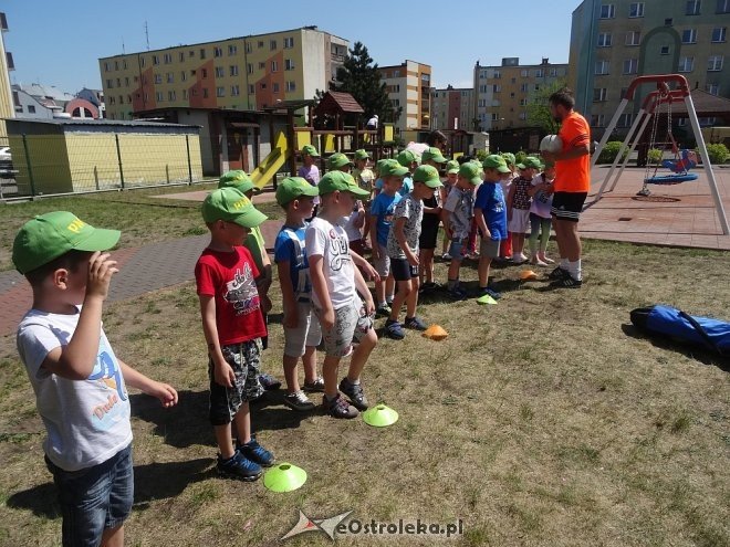 Dzień sportu z APN-em w Krainie Misiów [11.05.2018] - zdjęcie #30 - eOstroleka.pl