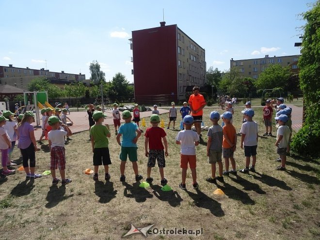Dzień sportu z APN-em w Krainie Misiów [11.05.2018] - zdjęcie #37 - eOstroleka.pl