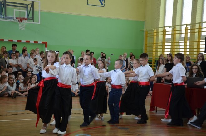 Święto Patrona w Szkole Podstawowej nr 2 [10.05.2018] - zdjęcie #9 - eOstroleka.pl