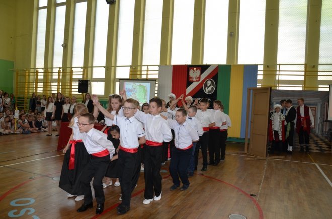 Święto Patrona w Szkole Podstawowej nr 2 [10.05.2018] - zdjęcie #13 - eOstroleka.pl