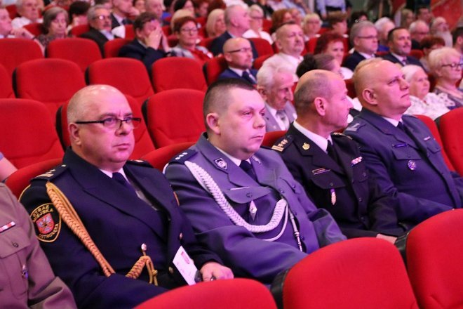 LXIV Uroczysta sesja Rady Miasta [12.05.2018] - zdjęcie #231 - eOstroleka.pl
