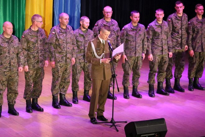 LXIV Uroczysta sesja Rady Miasta [12.05.2018] - zdjęcie #196 - eOstroleka.pl