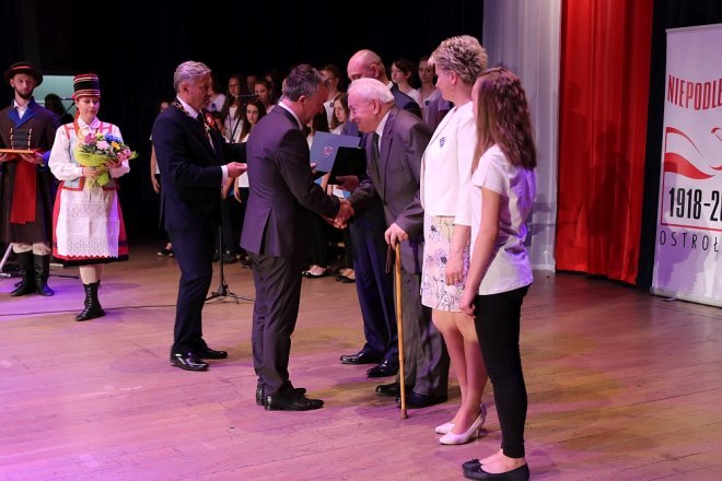 LXIV Uroczysta sesja Rady Miasta [12.05.2018] - zdjęcie #78 - eOstroleka.pl