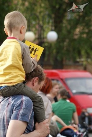 Dni Ostrołęki 2010 - Festiwal Teatralny (13.05.2010) - zdjęcie #14 - eOstroleka.pl