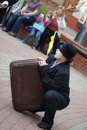 Dni Ostrołęki 2010 - Festiwal Teatralny (13.05.2010) - zdjęcie #6 - eOstroleka.pl