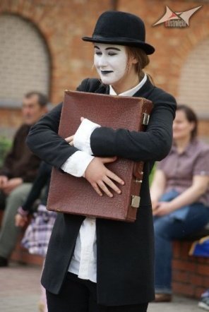 Dni Ostrołęki 2010 - Festiwal Teatralny (13.05.2010) - zdjęcie #39 - eOstroleka.pl