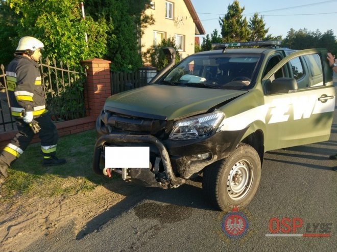 Zalas: Wypadek z udziałem pojazdu Żandarmerii Wojskowej [20.05.2018] - zdjęcie #2 - eOstroleka.pl