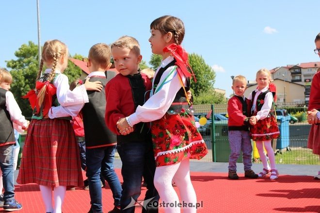 VII Przedszkolny Festiwal Tańca [22.05.2018] - zdjęcie #7 - eOstroleka.pl