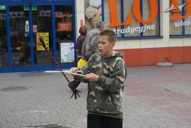 Dni Ostrołęki - Warsztaty cyrkowe (15.05.2010) - zdjęcie #11 - eOstroleka.pl