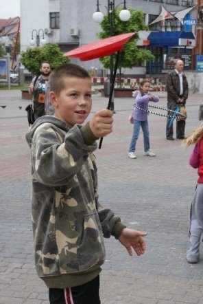 Dni Ostrołęki - Warsztaty cyrkowe (15.05.2010) - zdjęcie #18 - eOstroleka.pl