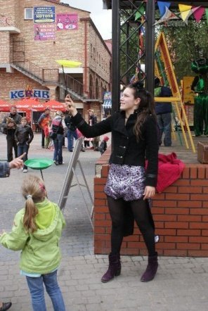 Dni Ostrołęki - Warsztaty cyrkowe (15.05.2010) - zdjęcie #16 - eOstroleka.pl