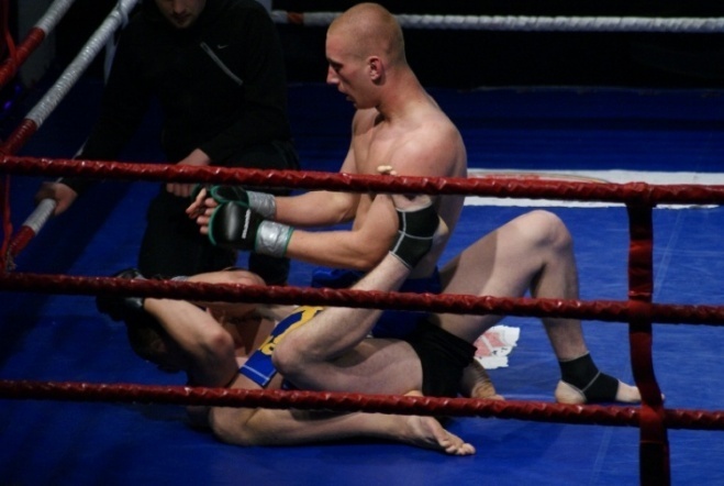 Gala MMA i K1 w Ostrołęce (15.05.2010) - zdjęcie #49 - eOstroleka.pl