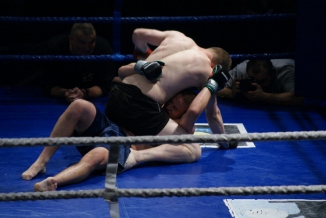 Gala MMA i K1 w Ostrołęce (15.05.2010) - zdjęcie #45 - eOstroleka.pl