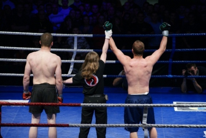 Gala MMA i K1 w Ostrołęce (15.05.2010) - zdjęcie #38 - eOstroleka.pl