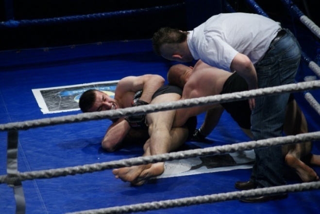 Gala MMA i K1 w Ostrołęce (15.05.2010) - zdjęcie #36 - eOstroleka.pl