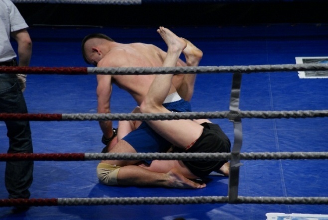 Gala MMA i K1 w Ostrołęce (15.05.2010) - zdjęcie #24 - eOstroleka.pl