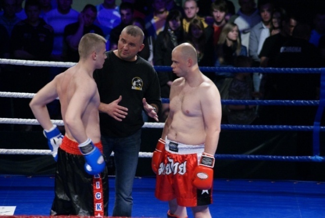 Gala MMA i K1 w Ostrołęce (15.05.2010) - zdjęcie #19 - eOstroleka.pl