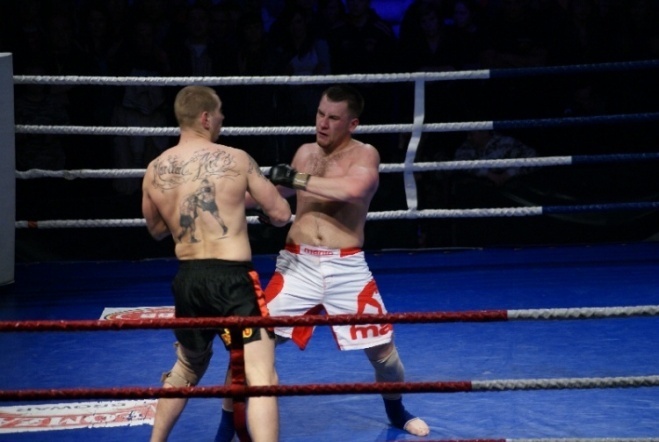 Gala MMA i K1 w Ostrołęce (15.05.2010) - zdjęcie #9 - eOstroleka.pl
