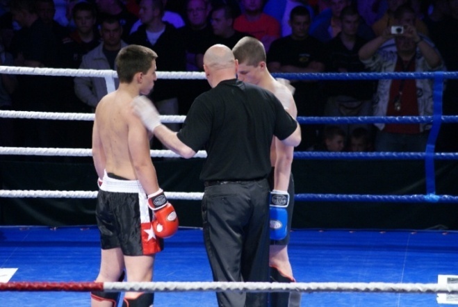 Gala MMA i K1 w Ostrołęce (15.05.2010) - zdjęcie #107 - eOstroleka.pl