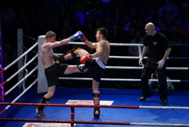 Gala MMA i K1 w Ostrołęce (15.05.2010) - zdjęcie #105 - eOstroleka.pl