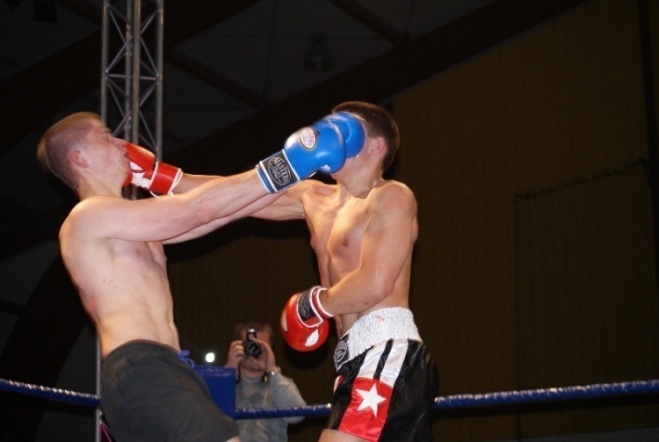 Gala MMA i K1 w Ostrołęce (15.05.2010) - zdjęcie #89 - eOstroleka.pl