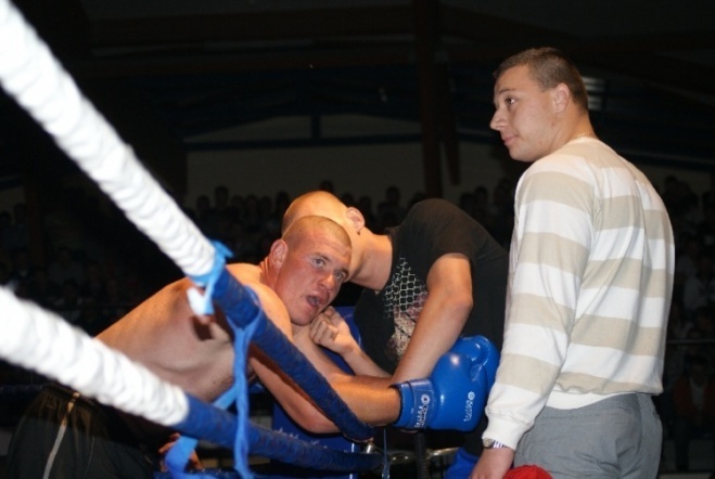 Gala MMA i K1 w Ostrołęce (15.05.2010) - zdjęcie #75 - eOstroleka.pl