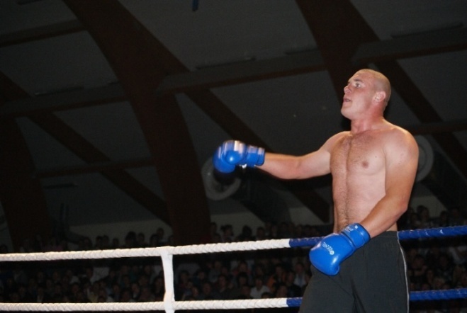 Gala MMA i K1 w Ostrołęce (15.05.2010) - zdjęcie #74 - eOstroleka.pl