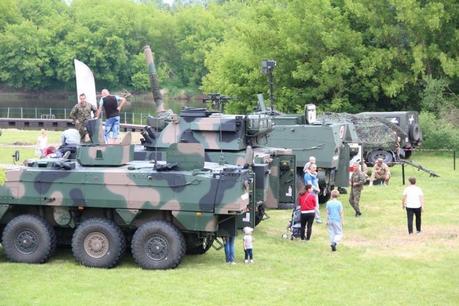Piknik militarny Mapa Wyzwolenia nad Narwią w Ostrołęce [26.05.2018] - zdjęcie #72 - eOstroleka.pl