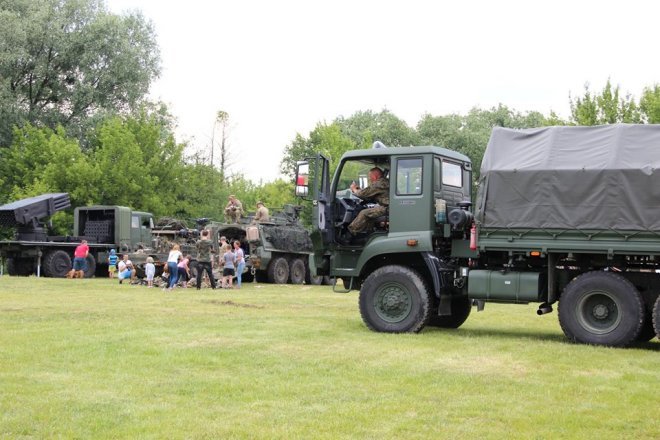 Piknik militarny Mapa Wyzwolenia nad Narwią w Ostrołęce [26.05.2018] - zdjęcie #66 - eOstroleka.pl
