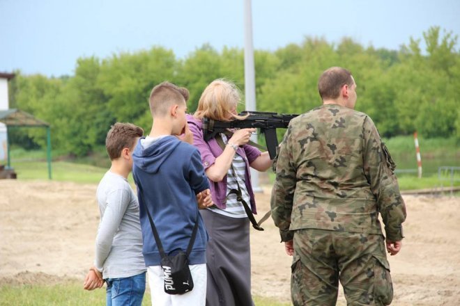 Piknik militarny Mapa Wyzwolenia nad Narwią w Ostrołęce [26.05.2018] - zdjęcie #17 - eOstroleka.pl