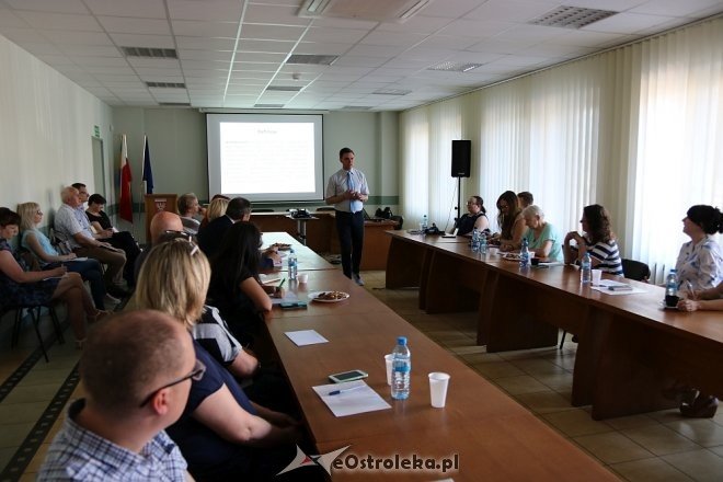 O RODO z przedstawicielami organizacji pozarządowych [28.05.2018] - zdjęcie #1 - eOstroleka.pl