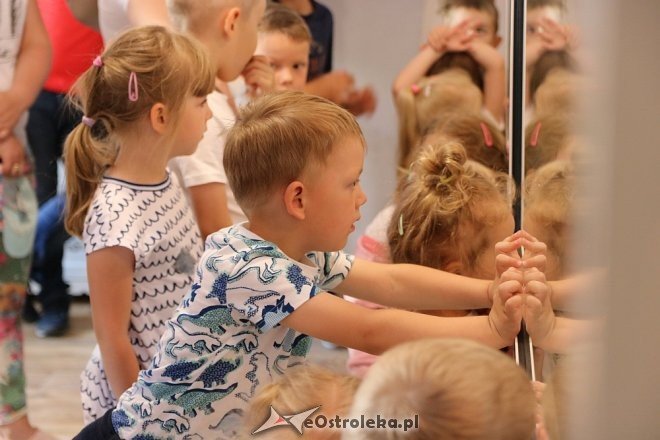 Przedszkolaki z Krainy Misiów w Fabryce Cukierków [24.05.2018] - zdjęcie #2 - eOstroleka.pl