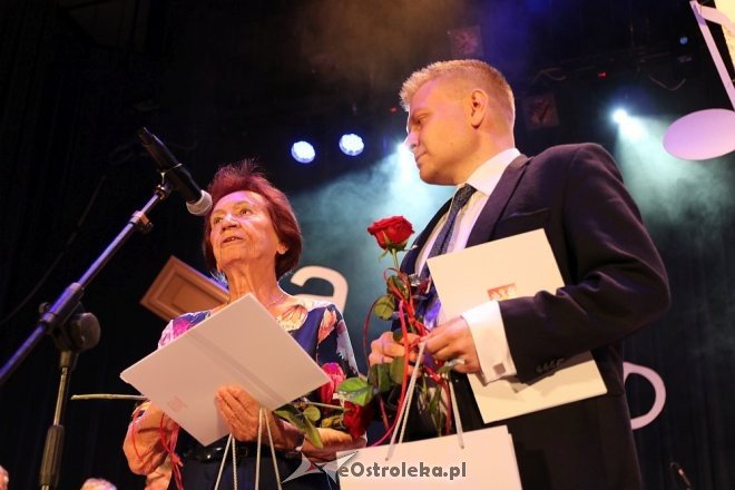 Robert Mróz, dr pulmonolog zaśpiewał dla ostrołęckich artystów i działaczy kultury [29.05.2018] - zdjęcie #49 - eOstroleka.pl
