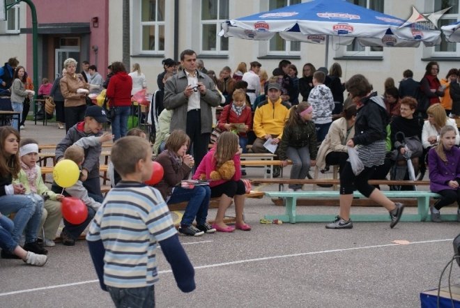 Dni Patrona w SP 5 (15.05.2010) - zdjęcie #20 - eOstroleka.pl