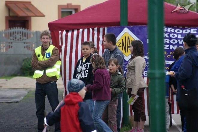 Dni Patrona w SP 5 (15.05.2010) - zdjęcie #13 - eOstroleka.pl