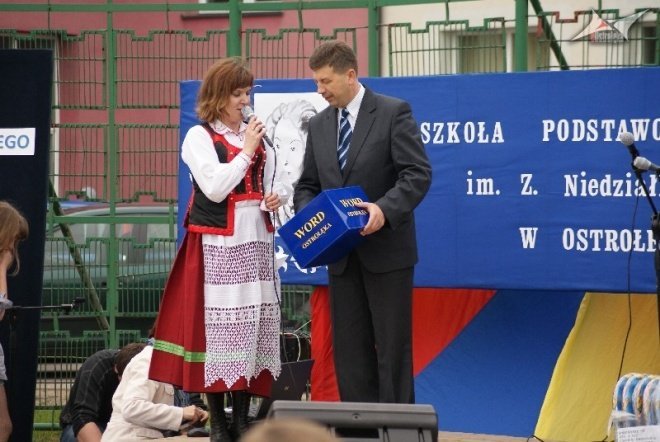 Dni Patrona w SP 5 (15.05.2010) - zdjęcie #7 - eOstroleka.pl