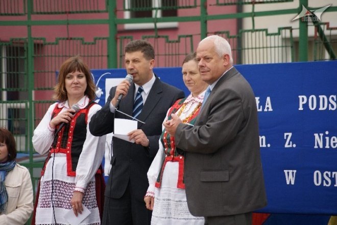 Dni Patrona w SP 5 (15.05.2010) - zdjęcie #6 - eOstroleka.pl