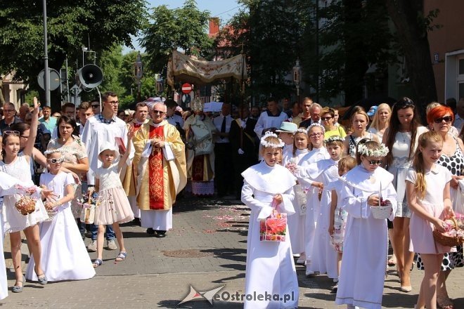 Procesja Bożego Ciała w parafi pw. św. Antoniego w Ostrołęce [31.05.2018] - zdjęcie #44 - eOstroleka.pl