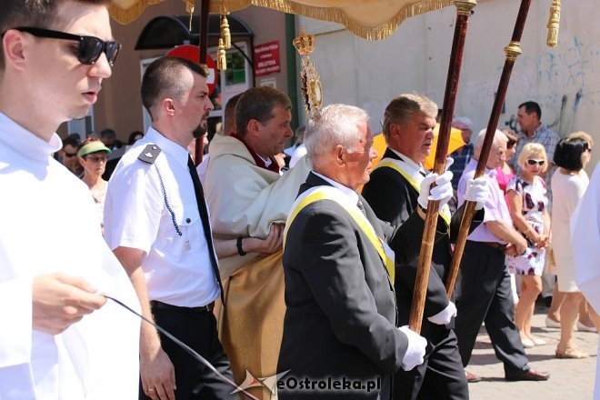 Procesja Bożego Ciała w parafi pw. św. Antoniego w Ostrołęce [31.05.2018] - zdjęcie #245 - eOstroleka.pl