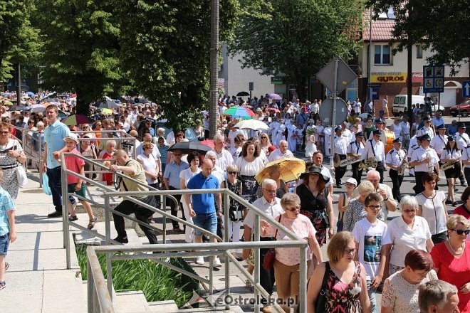 Procesja Bożego Ciała w parafi pw. św. Antoniego w Ostrołęce [31.05.2018] - zdjęcie #189 - eOstroleka.pl