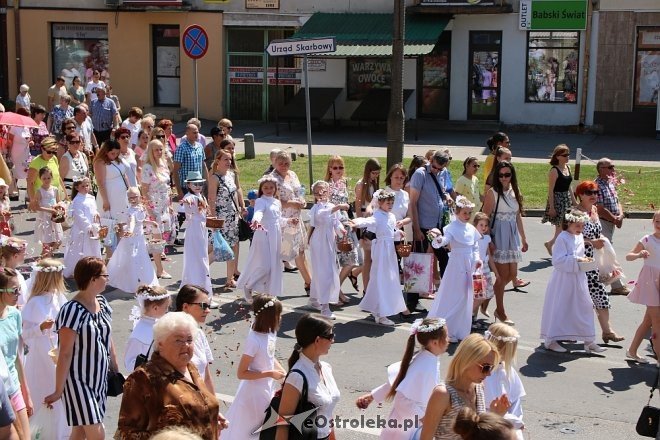 Procesja Bożego Ciała w parafi pw. św. Antoniego w Ostrołęce [31.05.2018] - zdjęcie #181 - eOstroleka.pl