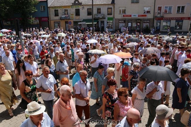Procesja Bożego Ciała w parafi pw. św. Antoniego w Ostrołęce [31.05.2018] - zdjęcie #171 - eOstroleka.pl