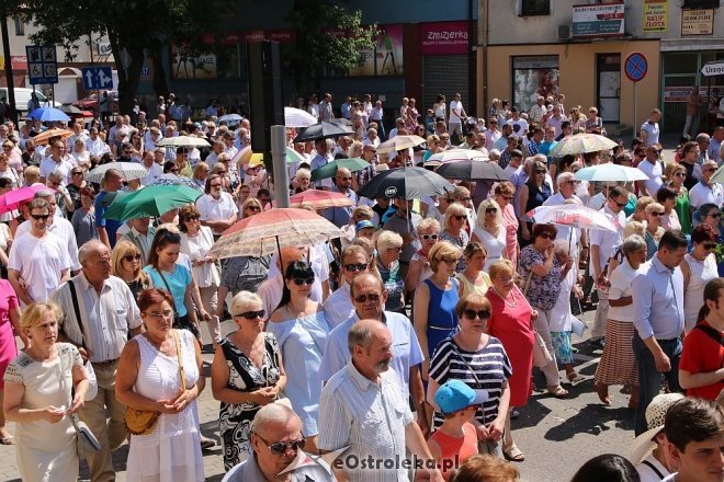 Procesja Bożego Ciała w parafi pw. św. Antoniego w Ostrołęce [31.05.2018] - zdjęcie #167 - eOstroleka.pl