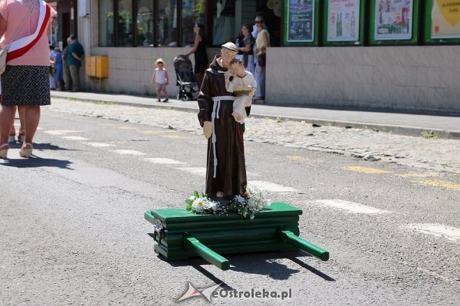 Procesja Bożego Ciała w parafi pw. św. Antoniego w Ostrołęce [31.05.2018] - zdjęcie #139 - eOstroleka.pl