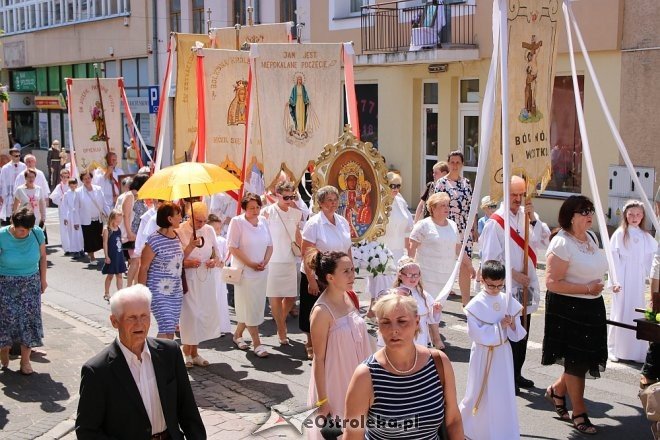Procesja Bożego Ciała w parafi pw. św. Antoniego w Ostrołęce [31.05.2018] - zdjęcie #135 - eOstroleka.pl